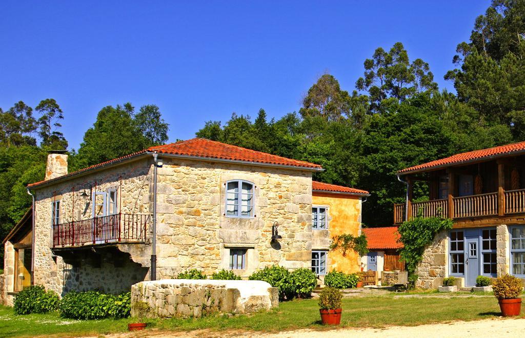 Casa Do Castelo De Andrade Guest House Puentedeume Bagian luar foto